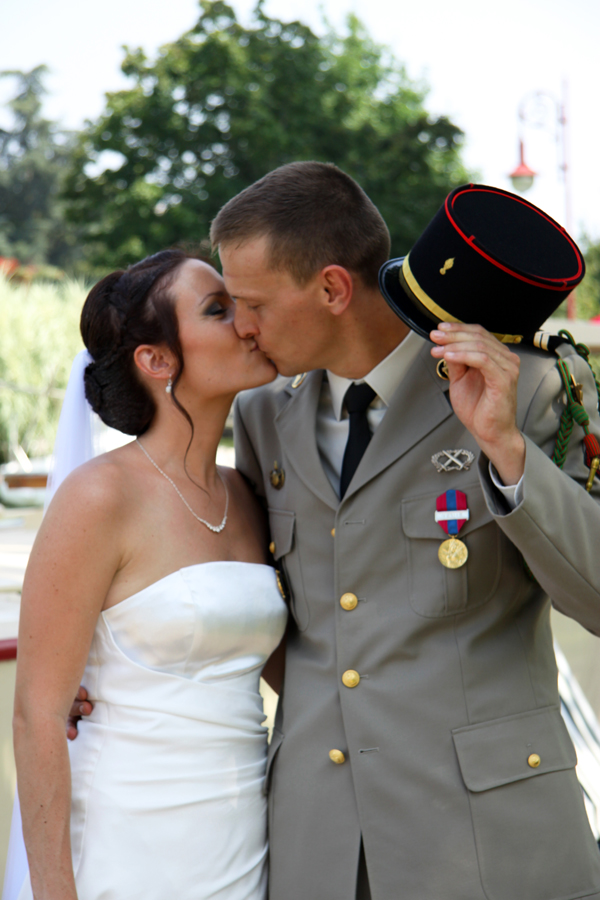 Le baiser des mariés