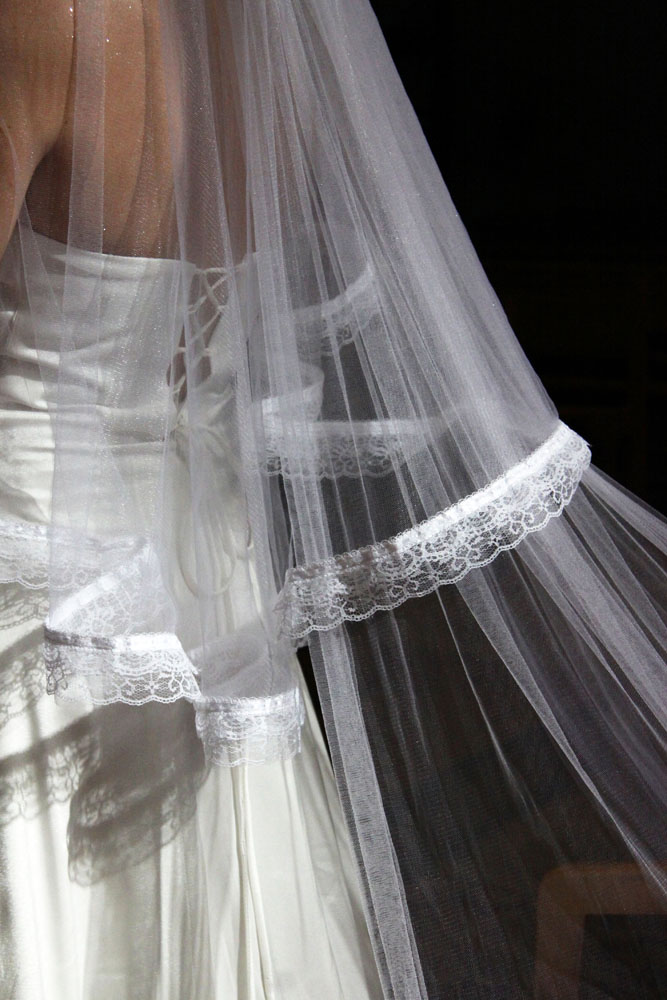 Photographe mariage Montauban - Détail de la robe